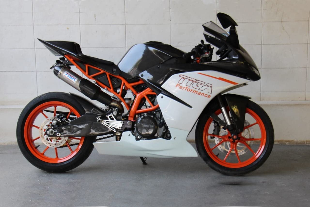 Racing Underbelly Engine Belly KTM RC 390 and KTM RC 200 2.0 (BS3, BS4 (Not Compatible with BS6) Without Paint)